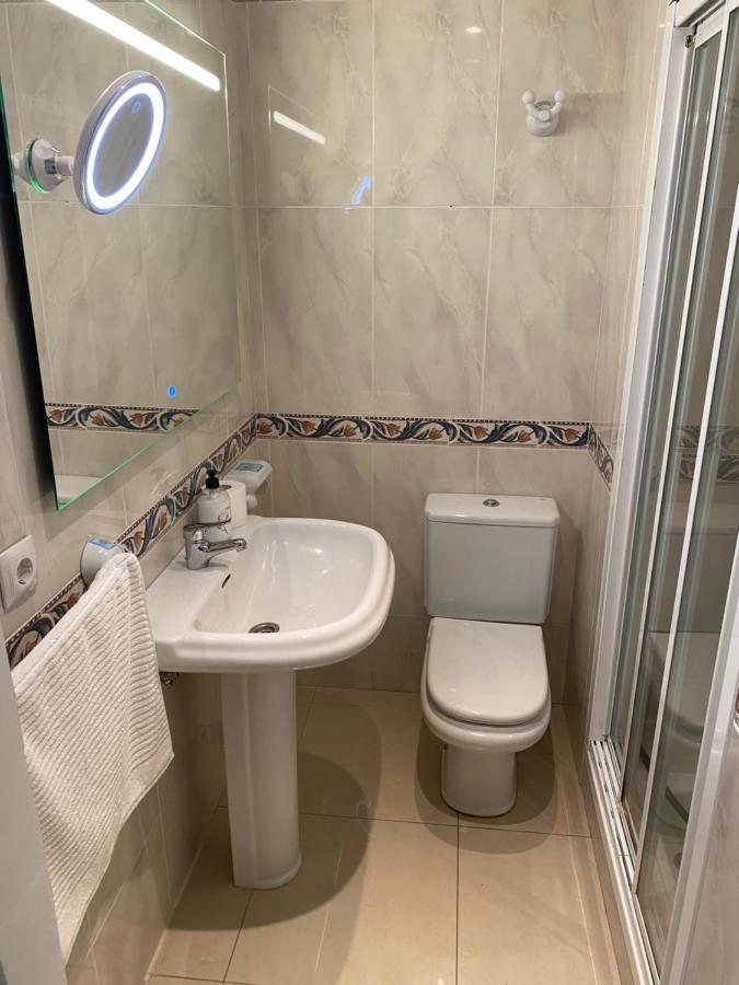Precioso Apartamento En El Centro De Fuengirolaアパートメント エクステリア 写真